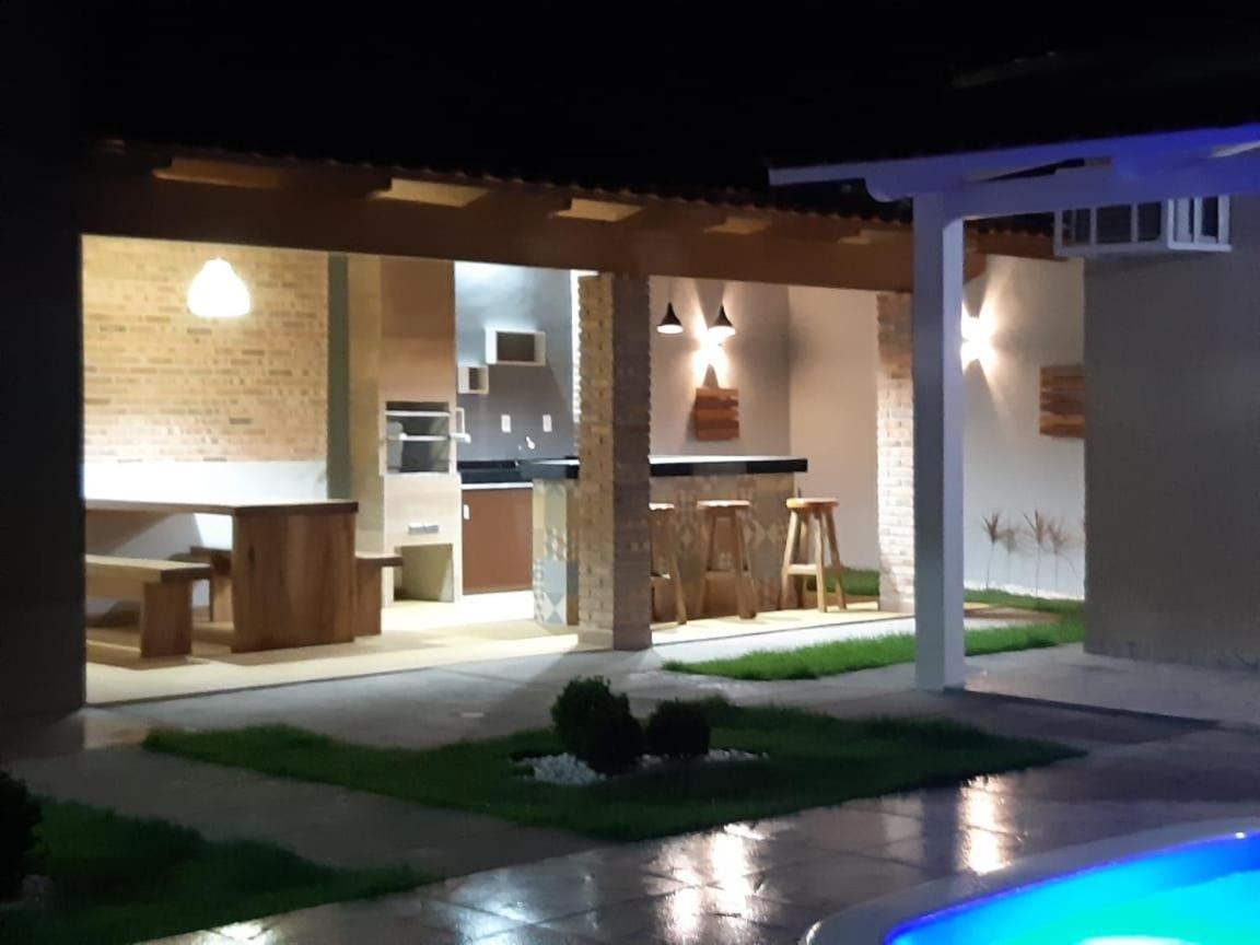 CASA COM PISCINA no CENTRO Nova Viçosa Exterior foto