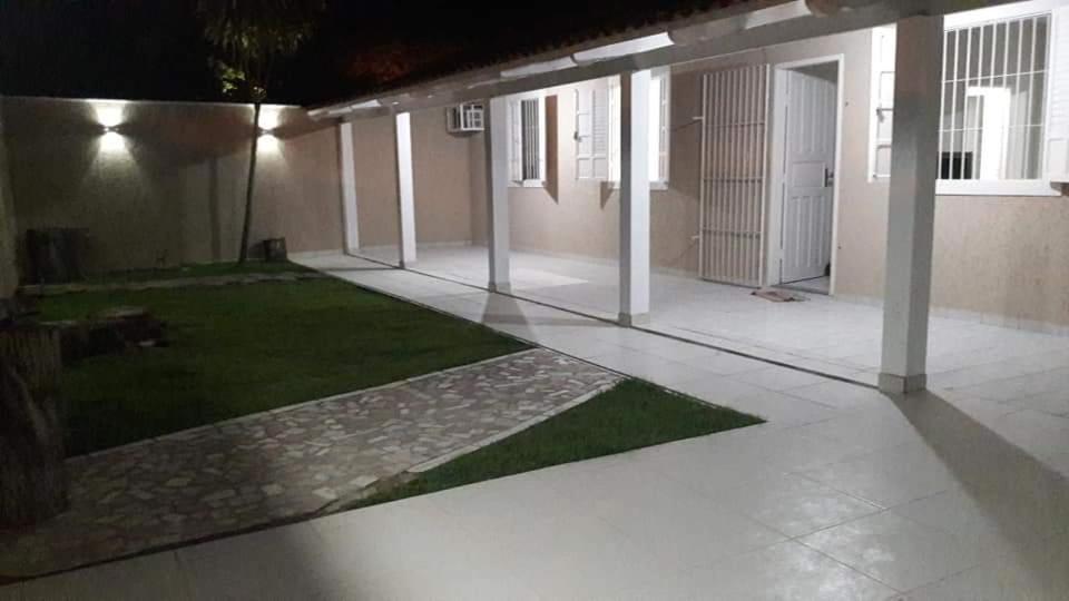 CASA COM PISCINA no CENTRO Nova Viçosa Exterior foto
