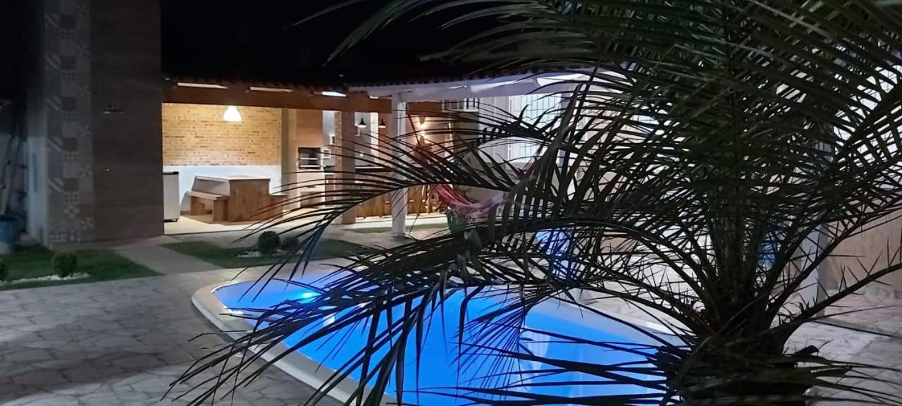CASA COM PISCINA no CENTRO Nova Viçosa Exterior foto
